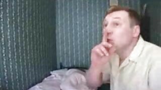 بور بیسٹیز جنسی ٹیپ پر موٹی ڈک سیکسی لڑکی بانٹ رہے ہیں۔